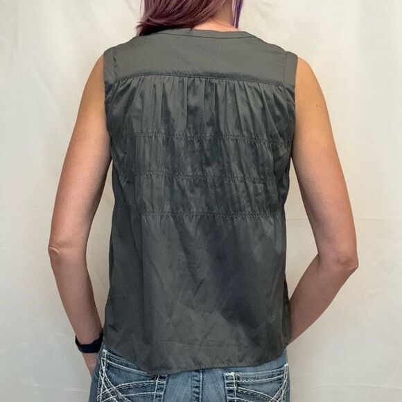 Converse One Star Women's Sleeveless Blouse Gunmetal Grey Gray S SM Small Light - Picture 2 of 13